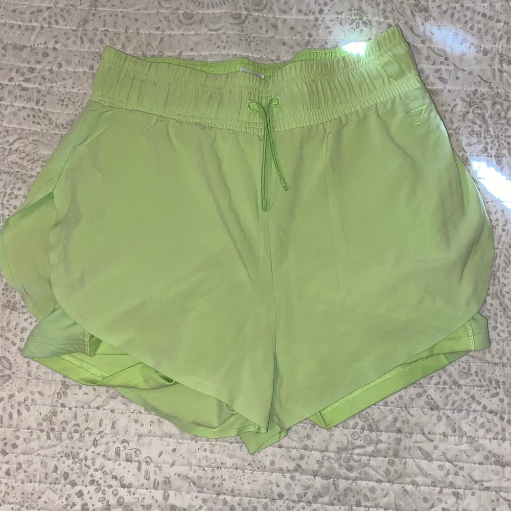 Gymshark 2 in 1 short Neon Green